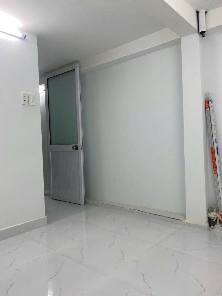 Nhà bán HXH, Trần Hưng Đạo , Q5 , 32m2, 3 tầng , giá 6,3 tỷ.