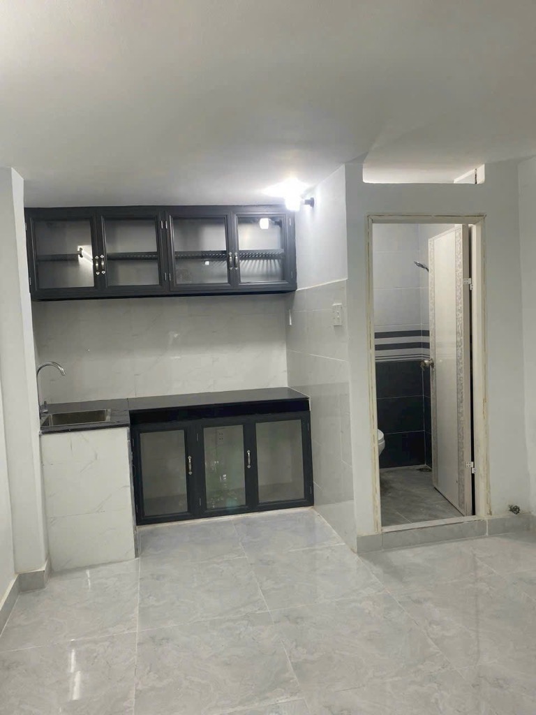Nhà bán HXH, Trần Hưng Đạo , Q5 , 32m2, 3 tầng , giá 6,3 tỷ.