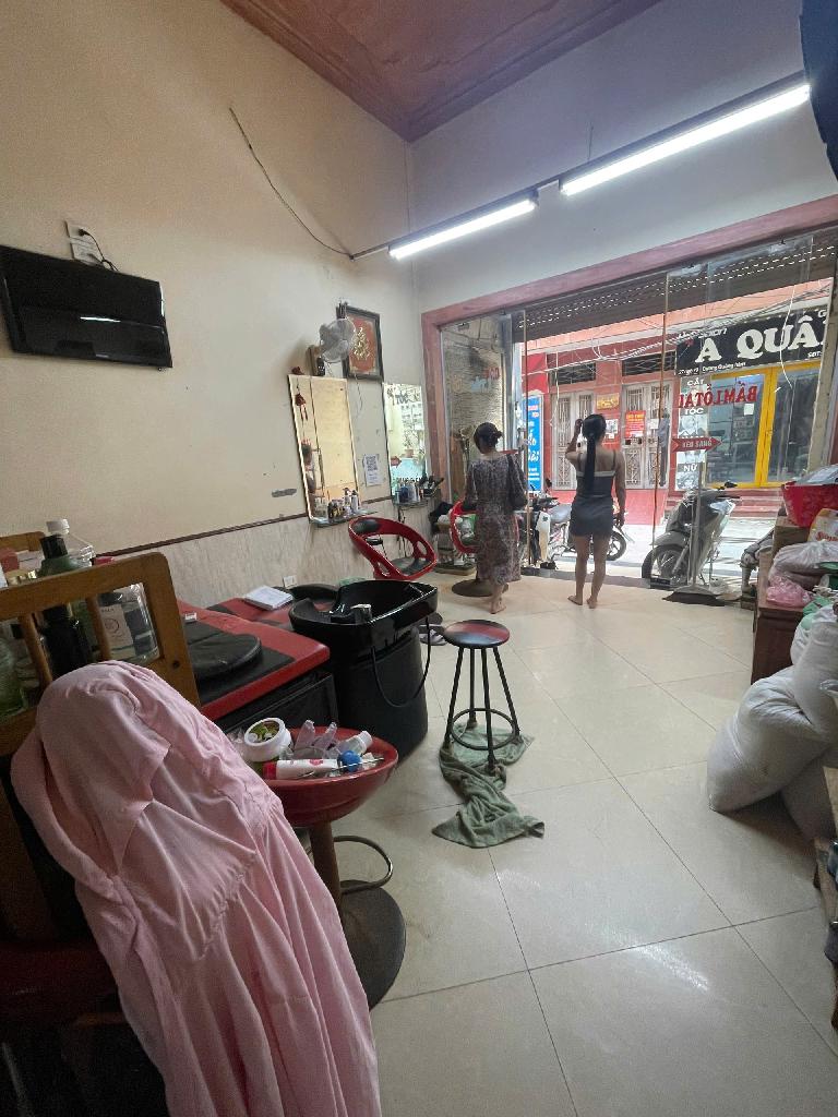 PHÂN LÔ NGUYỄN VĂN HUYÊN, 55M - 17,x TỶ, Ô TÔ TRÁNH, KINH DOANH. 0974984929