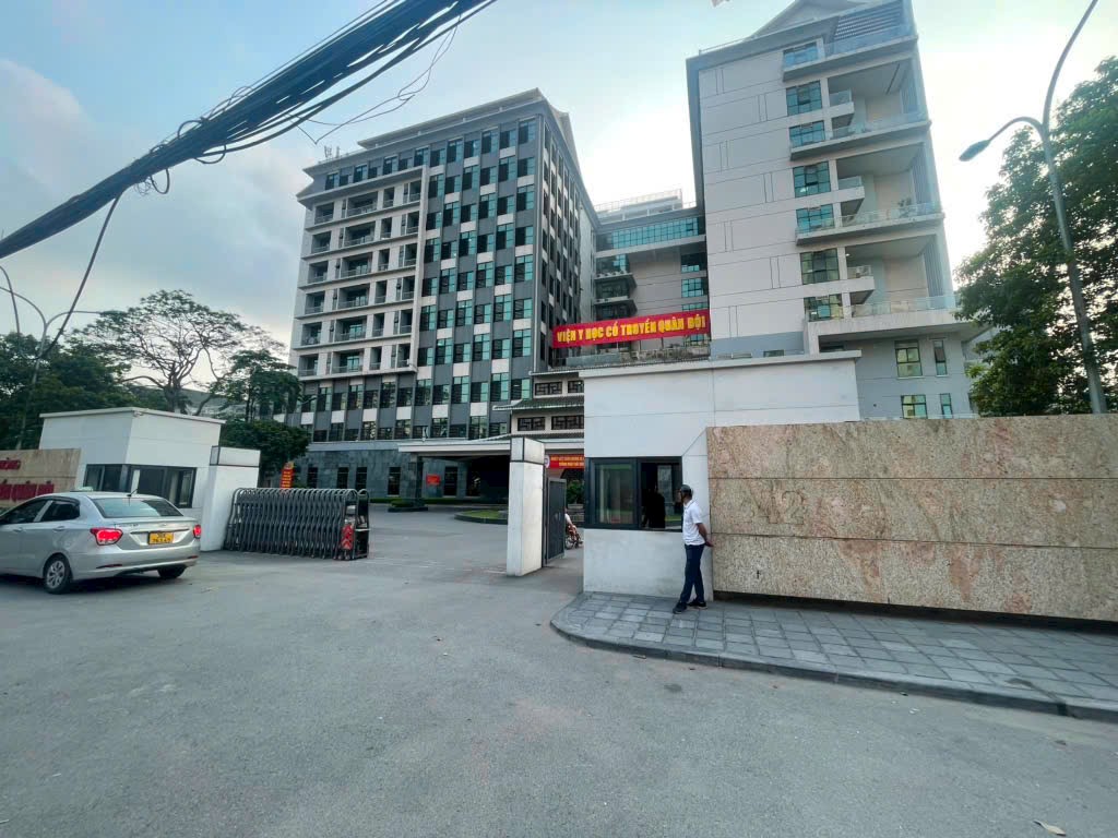 NHÀ ĐẸP DÂN XÂY - HOÀNG MAI PHÂN LÔ QUÂN ĐỘI - OTO ĐỖ CỬA - 2 THOÁNG VĨNH VIỄN - TIỆN ÍCH NGẬP TRÀN  . 46M X 4TẦNG -5 NGU - 8TỶ9 SỔ ĐỎ CHÍNH CHỦ -  LIÊN HỆ :0968920269 ÁNH TUYẾT