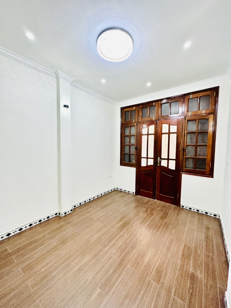 Nhà cần bán Nghĩa Dũng 41 m2 , 4 tầng . Chào 9,3 tỉ