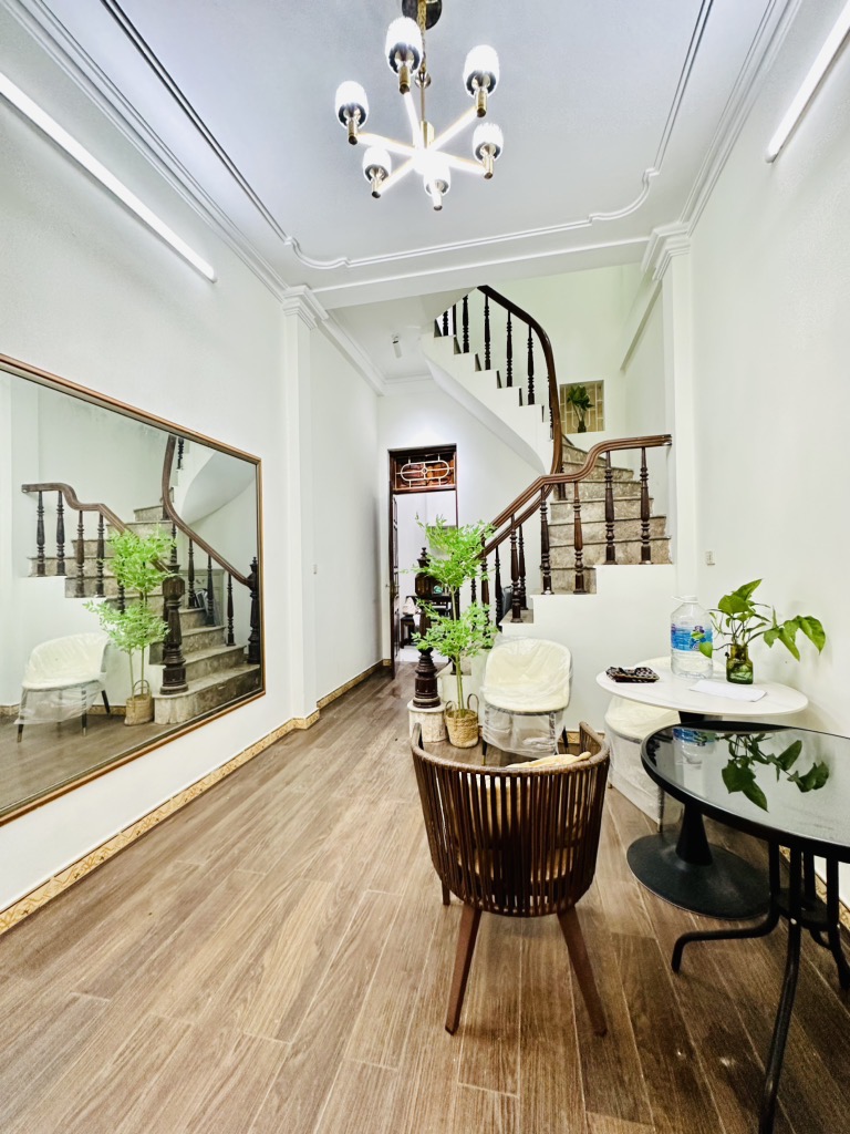 Nhà cần bán Nghĩa Dũng 41 m2 , 4 tầng . Chào 9,3 tỉ