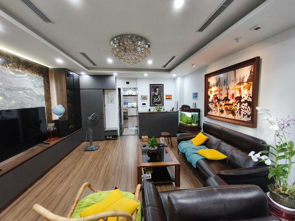 Bán nhà khu Quần Ngựa Ba Đình, gần hồ Tây dt 63/65m2, 6T THANG MÁY, full nội thất, 22 tỷ.