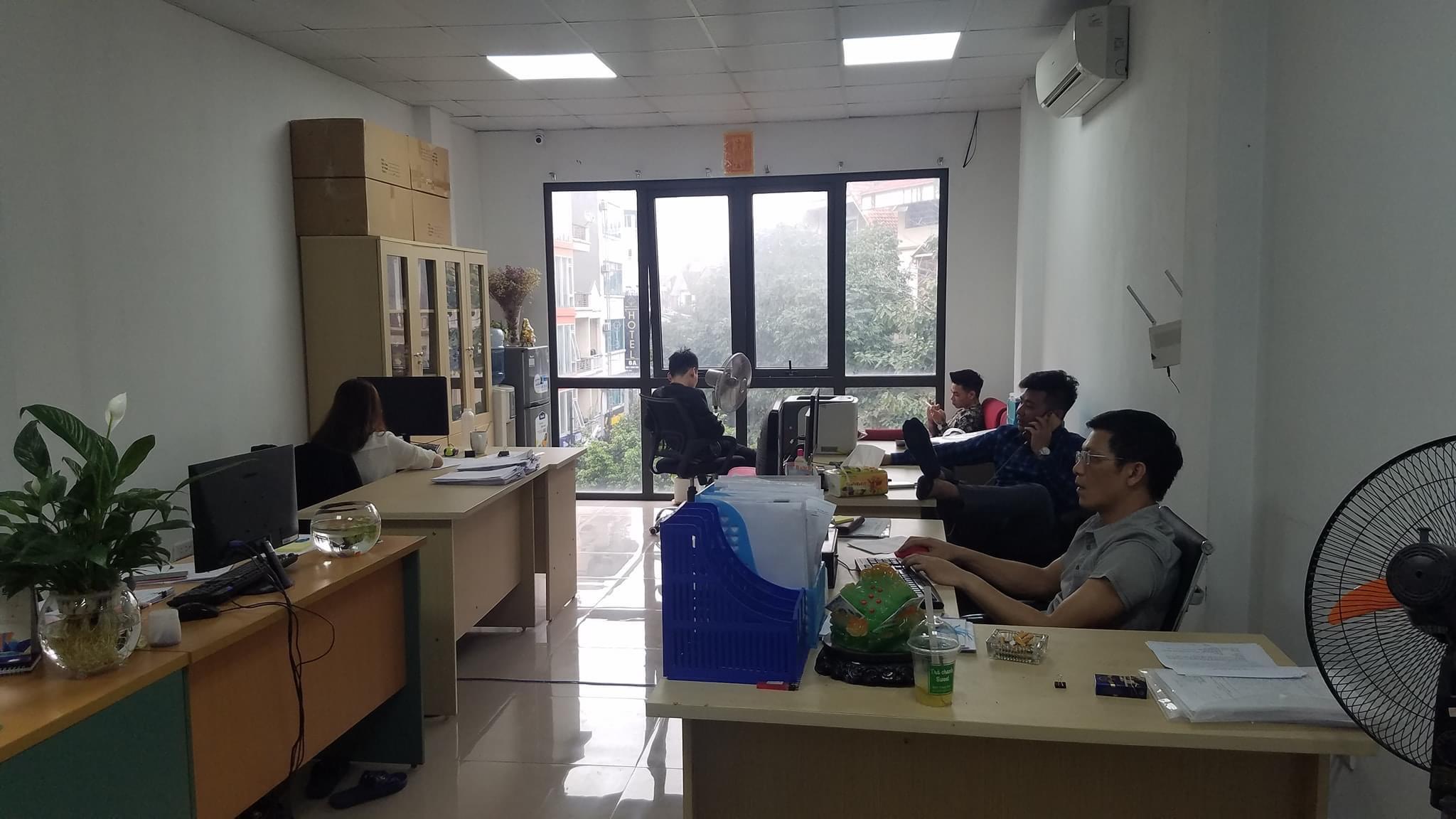 Hiếm - Toà Văn Phòng 65m2 6 tầng Mt gần 6m. LH ngay 0988505246.