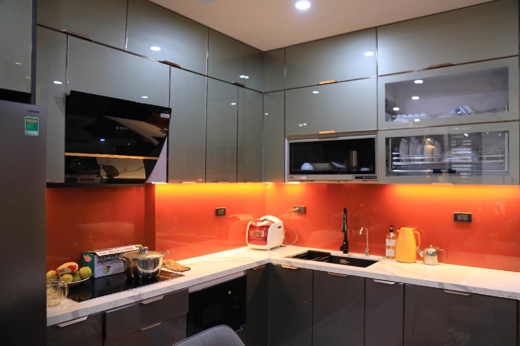 HIẾM....Phân lô, ô tô đỗ cửa, 55m2*6T,khu vực nhiều tiện ích. 0988505246.