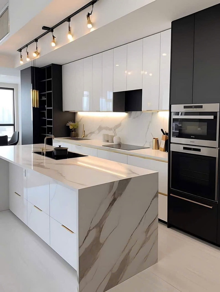 BÁN NHÀ PHÂN LÔ - Ô TÔ - THANG MÁY - KINH DOANH - MT SIÊU ĐỈNH.