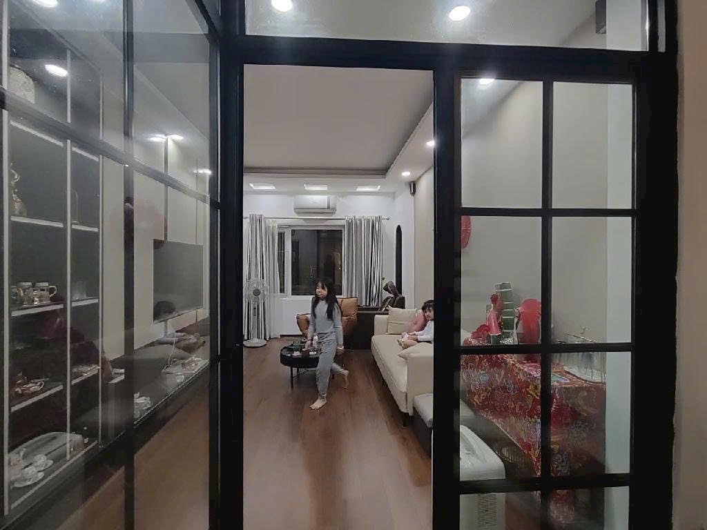 BÁN NHÀ VĂN CAO, Ô TÔ, FULL NỘI THẤT, GẦN TTTM LOTTE, 7.3 TỶ..