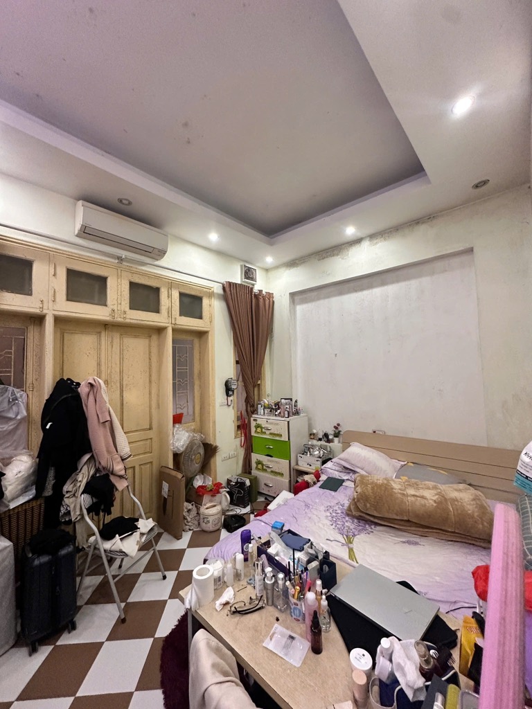 HIẾM TÂY HỒ,LÔ GÓC,MẶT NGÕ THÔNG,KINH DOANH,GẦN CHỢ BƯỞI.