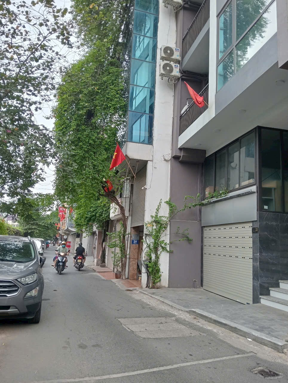 NHÀ GẦN PHỐ_KHU VIP TÂY HỒ_ĐÓN SÓNG CẦU TỨ LIÊN_KHÔNG QUY HOẠCH.