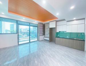 BÁN NHÀ MỚI TT BA ĐÌNH DT 40M 6T - Ô TÔ CÁCH 10M - THANG MÁY - 12TỶ