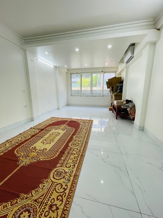 Nhà mặt phố Thái Thịnh – Kinh doanh – Nhà đẹp – 56m2 – 6 tầng – 19 tỉ