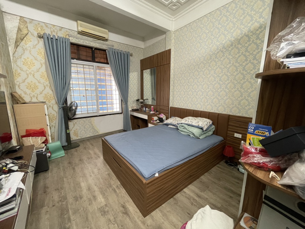 Nhà phố Thái Hà – 2 mặt ngõ ô tô tránh – Kinh doanh – Nhà rộng – 63m2 – 4 tầng – 16 tỷ