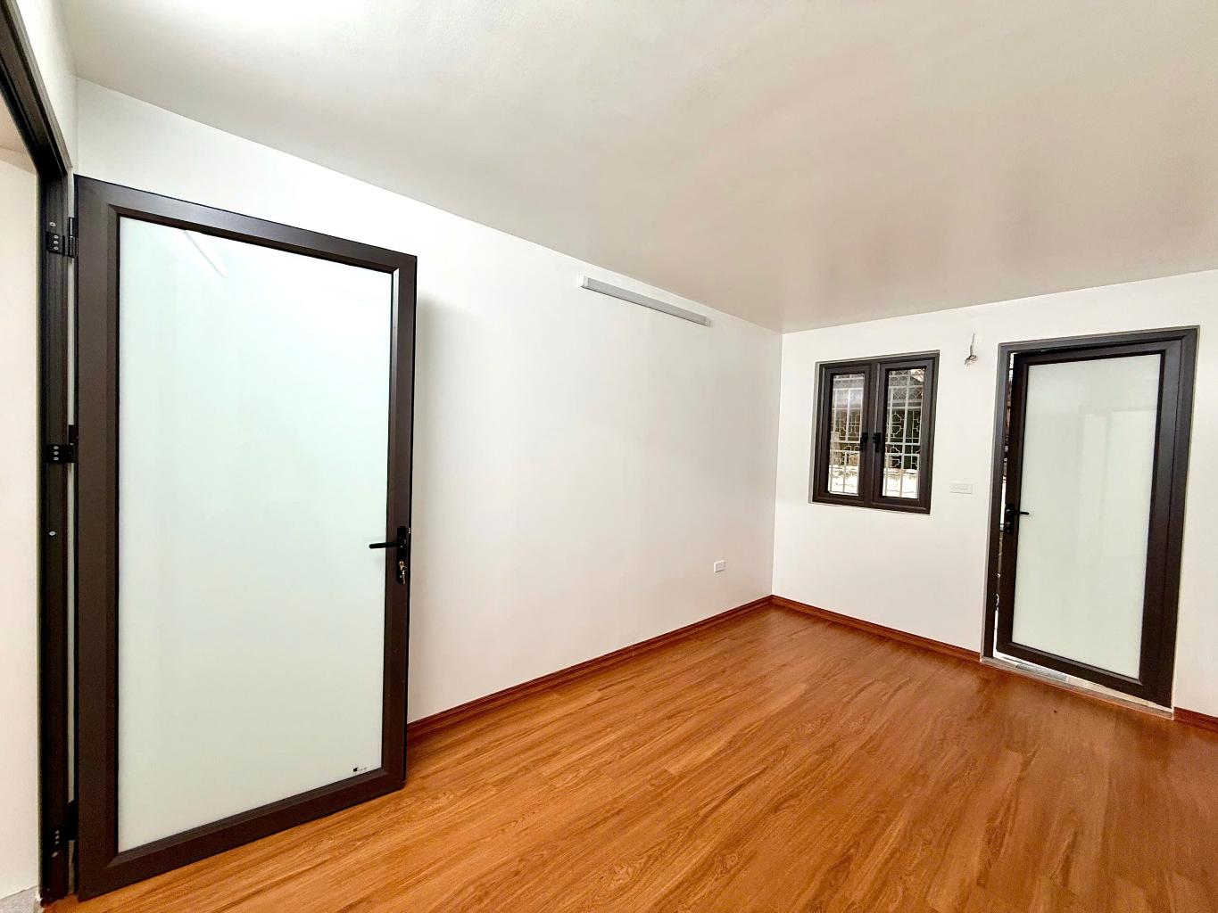 Nhà phố Văn Chương – Ngõ rộng – Gần hồ - Kinh doanh – 39m2 – 4 tầng – 6.65 tỷ