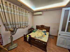 Nhà phố Chùa Bộc – Phân lô – Ô tô đỗ cửa – Kinh doanh – 38m2 – 5 tầng – 13 tỷ