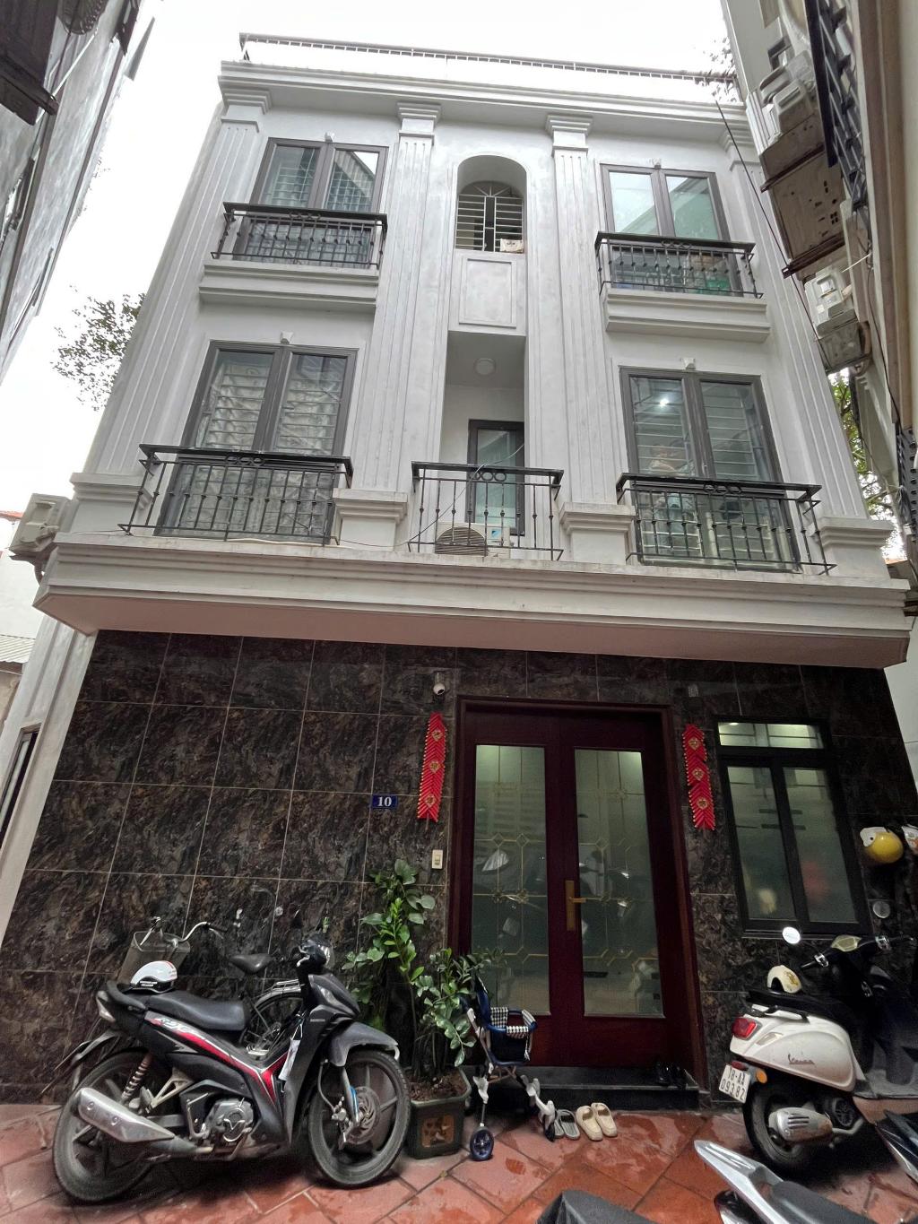 Bán nhà la phù nhà đẹp ở ngay, 34m2 4,65 tỉ