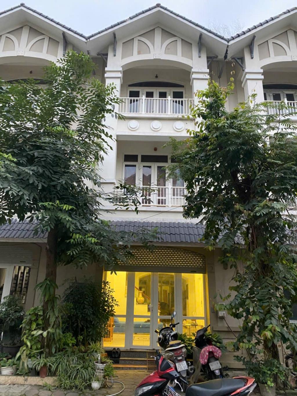 Bán nhà KĐT Gleximco, 80 m2. 21,5 tỉ