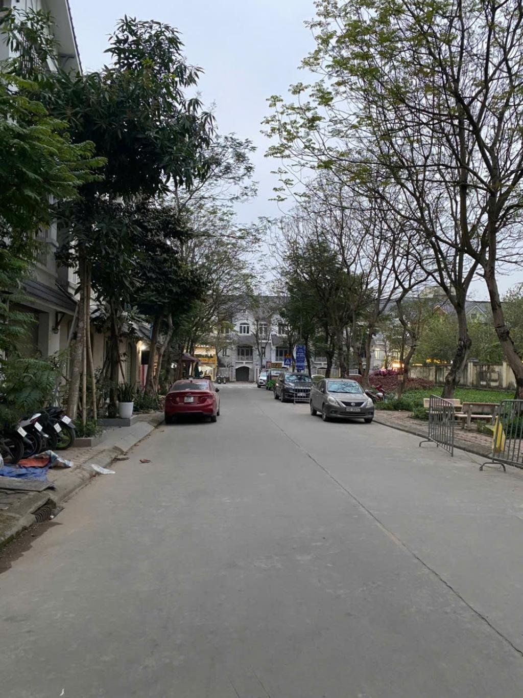 Bán nhà KĐT Gleximco, 80 m2. 21,5 tỉ