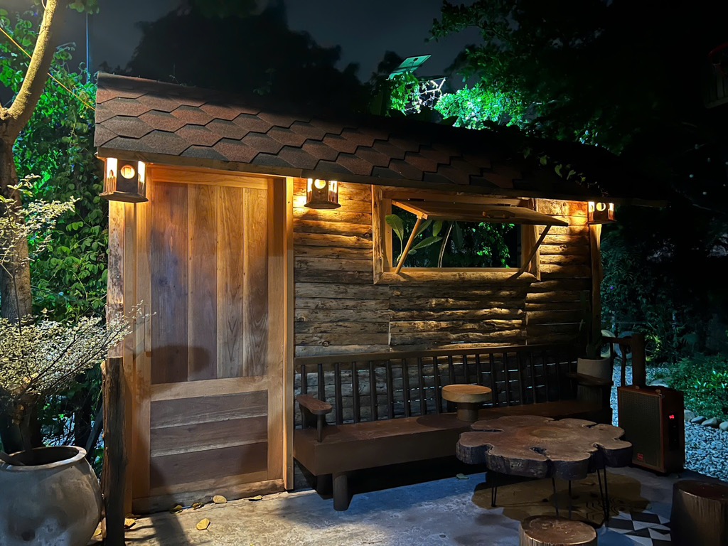 Bán đất tặng nhà song phương 1284m2. 10,5 tỉ