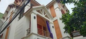 Bán nhà,380 la phù, nhà đẹp ở ngay, 158m2, 12 tỉ