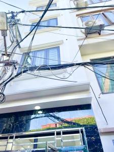 Bán nhà đông la nhà đẹp ở ngay 35 m2. 4 tỉ