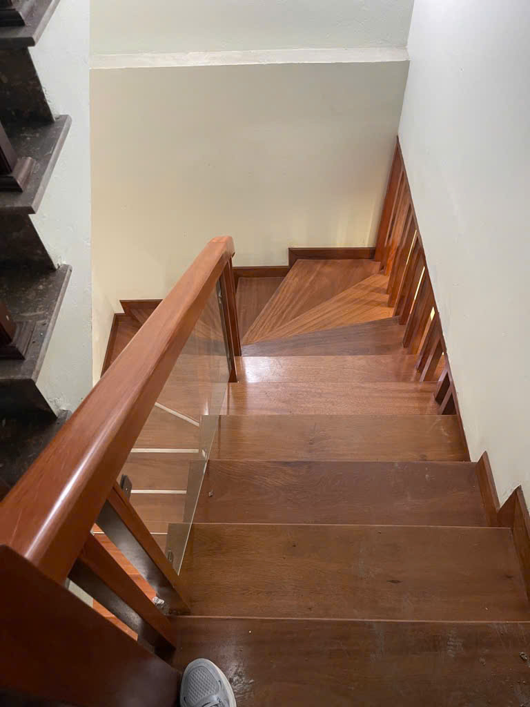 NHÀ ĐẸP Ở NGAY TIỆN ÍCH KHỎI BÀN, ỦY BAN, TRẠM XÁ. MẦM NON, CẤP 1,2,3, ĐƯỜNG QUỐC LỘ