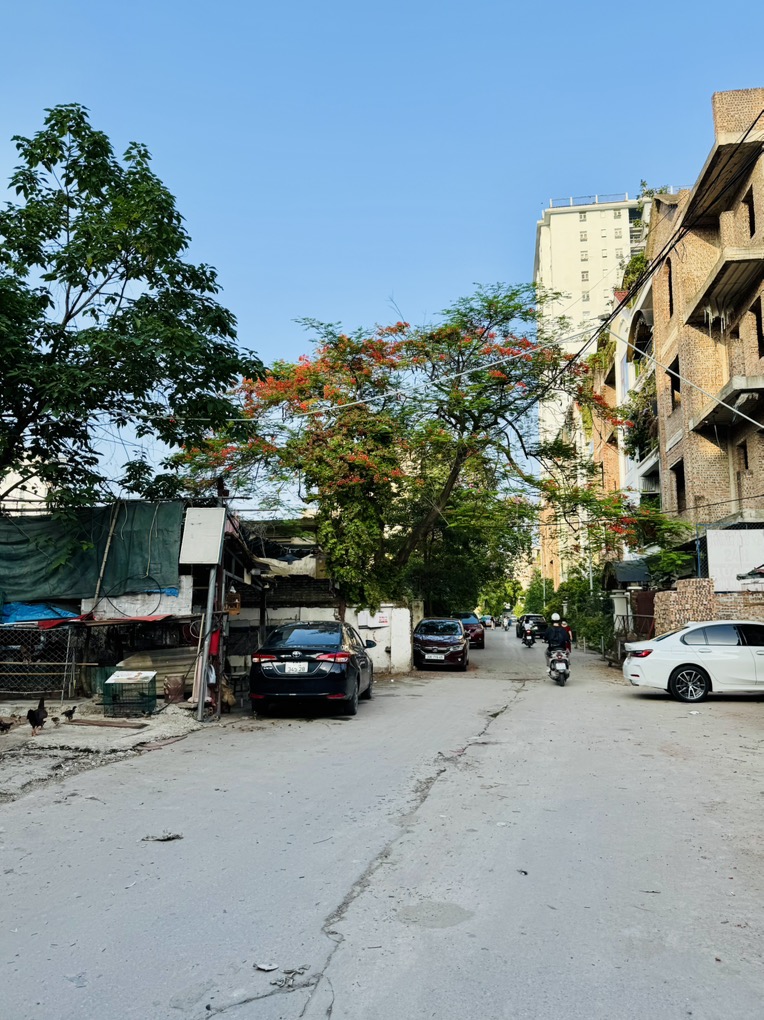 HAI BÀ TRƯNG, NHỈNH 1 TỶ, 34M2 NHÀ RIÊNG, SẴN Ở LUÔN.