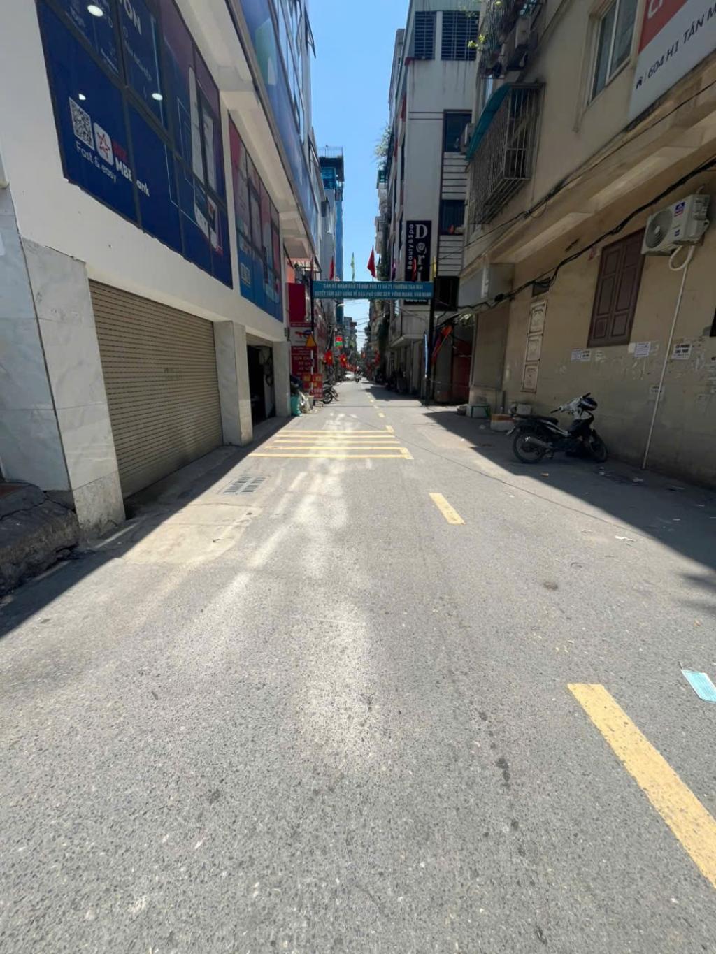 TÂN MAI, 3.8 TỶ NHÀ 3 TẦNG, MẶT TIỀN 4M