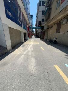 TÂN MAI, 3.8 TỶ NHÀ 3 TẦNG, MẶT TIỀN 4M