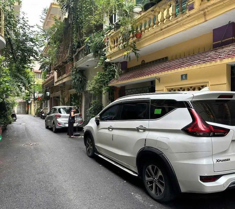 Cc BÁN GẤP NHÀ PHỐ ĐỘI NHÂN Ô TÔ KD Ba Đình HN DT42m 5T GIÁ 12.7 TỶ Có TL