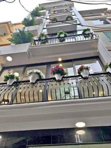 CC BÁN NHÀ M PHỐ ĐỘI NHÂN BĐ HN OTO KD Dt 46 mX 10Tầng MT4,6M giá; 21tỷ có Thương lượng