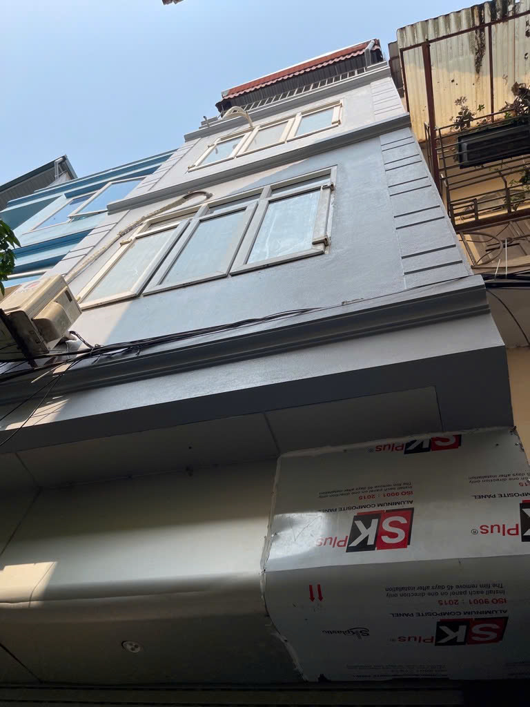 NHÀ MỚI PHƯỜNG MINH KHAI - GẦN ĐH CÔNG NGHIỆP HÀ NỘI - DT 35m2 - 4 TẦNG x 4,3 TỶ