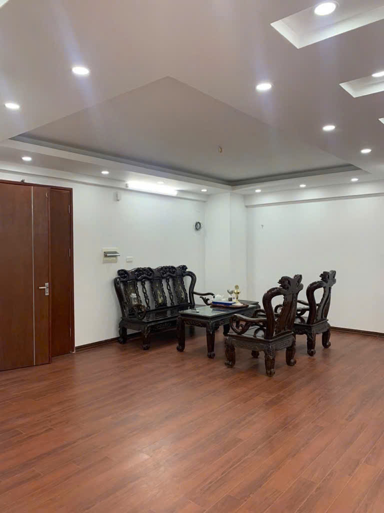 Bán Nhà Trần Thái Tông, Cầu Giấy – 5 Tầng, Mặt Tiền Gần 7m, 7.95 Tỷ, Ngõ Ba Gác Đua
