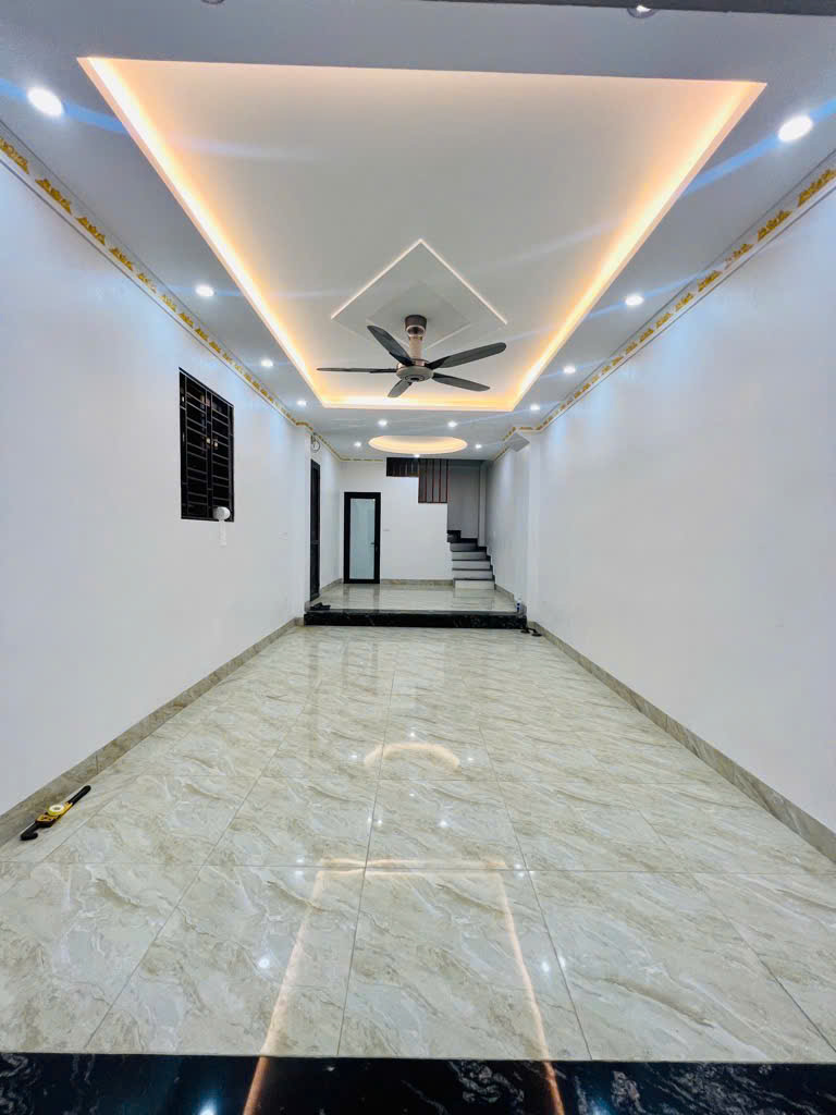 BÁN NHÀ MẶT NGÕ XUÂN ĐỈNH, 62M x 6 TẦNG, MT 4,5m, Ô TÔ ĐỖ CỬA, LÔ GÓC THOÁNG SÁNG, DÂN XÂY, CHỈ 14