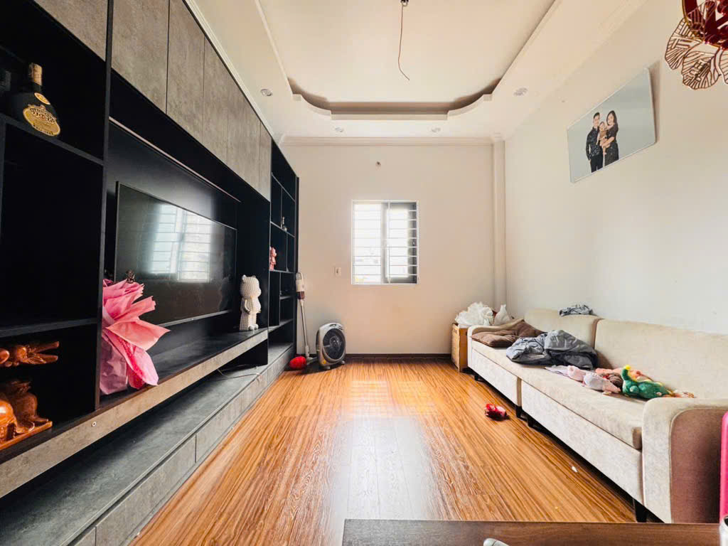 BÁN NHÀ MẶT NGÕ XUÂN ĐỈNH, 62M x 6 TẦNG, MT 4,5m, Ô TÔ ĐỖ CỬA, LÔ GÓC THOÁNG SÁNG, DÂN XÂY, CHỈ 14