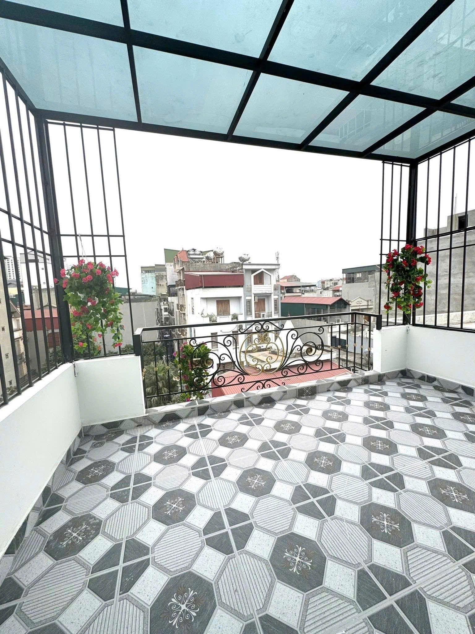 BÁN NHÀ MẶT NGÕ XUÂN ĐỈNH, 62M x 6 TẦNG, MT 4,5m, Ô TÔ ĐỖ CỬA, LÔ GÓC THOÁNG SÁNG, DÂN XÂY, CHỈ 14