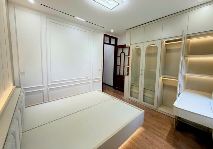 BÁN NHÀ MẶT NGÕ XUÂN ĐỈNH, 62M x 6 TẦNG, MT 4,5m, Ô TÔ ĐỖ CỬA, LÔ GÓC THOÁNG SÁNG, DÂN XÂY, CHỈ 14