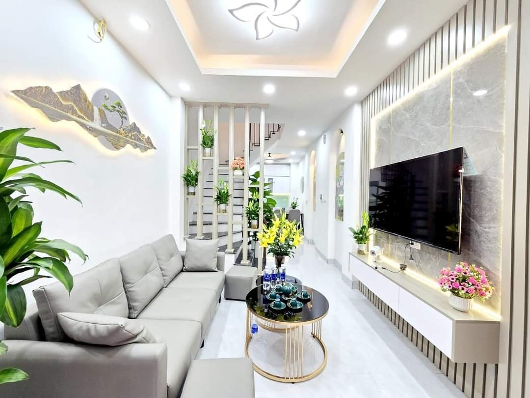Sốc, Trung Phụng sát mặt phố, ngõ thông, ba gác tránh xe máy, 32m2*4T