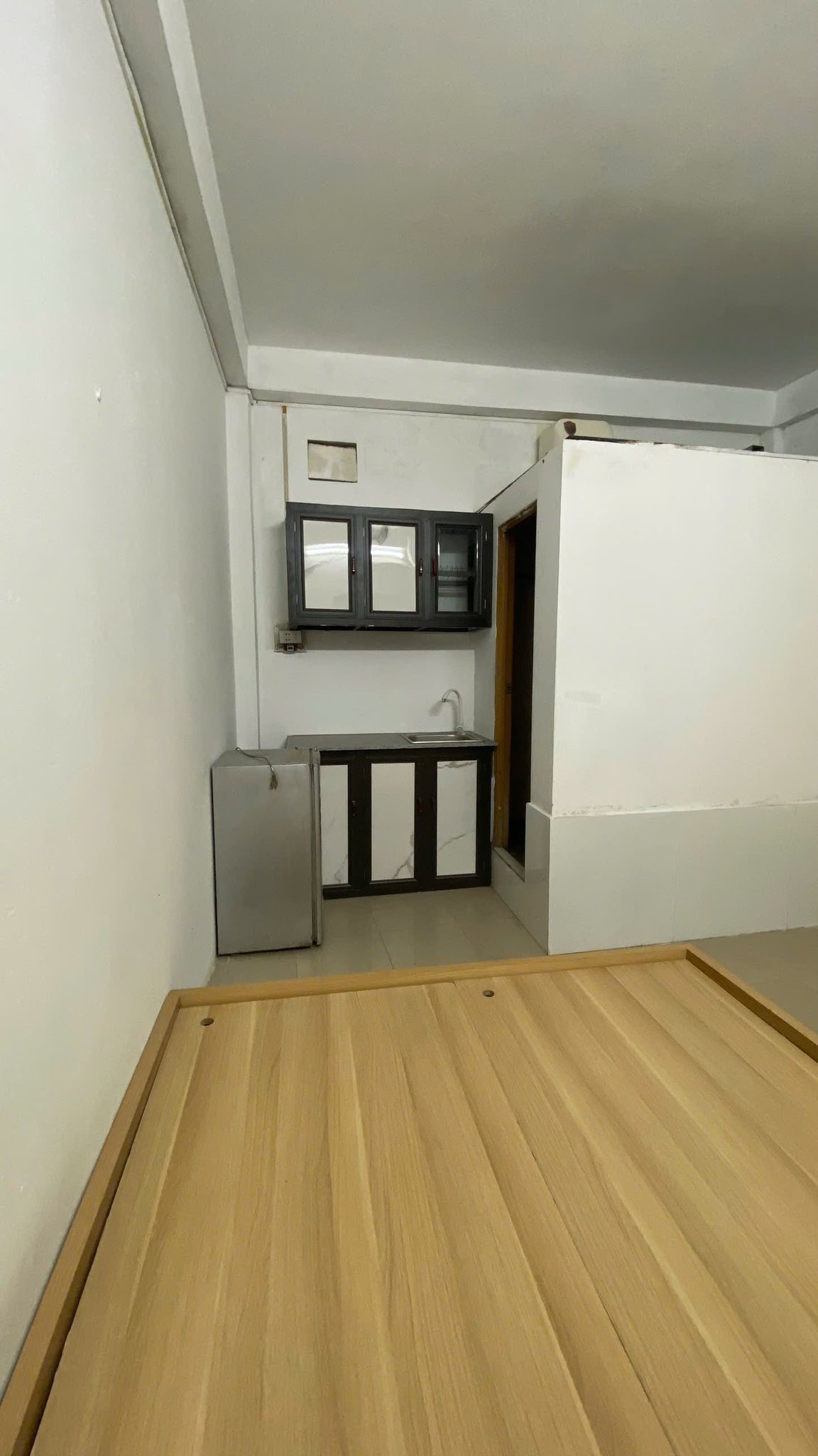 Bán nhà Trung Văn, 30m ra đường ô tô, gần hồ điều hoà, chợ sầm uất, 6 tầng, giá 6 tỷ