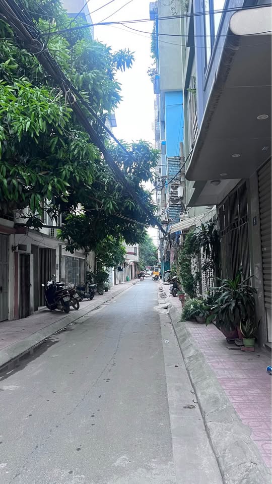 Giá sốc - Bán nhà Lê Đức Thọ, 2 bước ra đường ô tô, sổ nở hậu, 68m2, giá đầu tư 8 tỷ 390