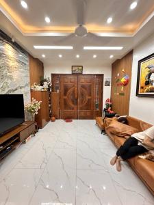 Bán nhà Lê Đức Thọ, gần phố, 15m ra đường ô tô tránh, ngõ thẳng tắp, 40mx5, hơn 7 tỷ