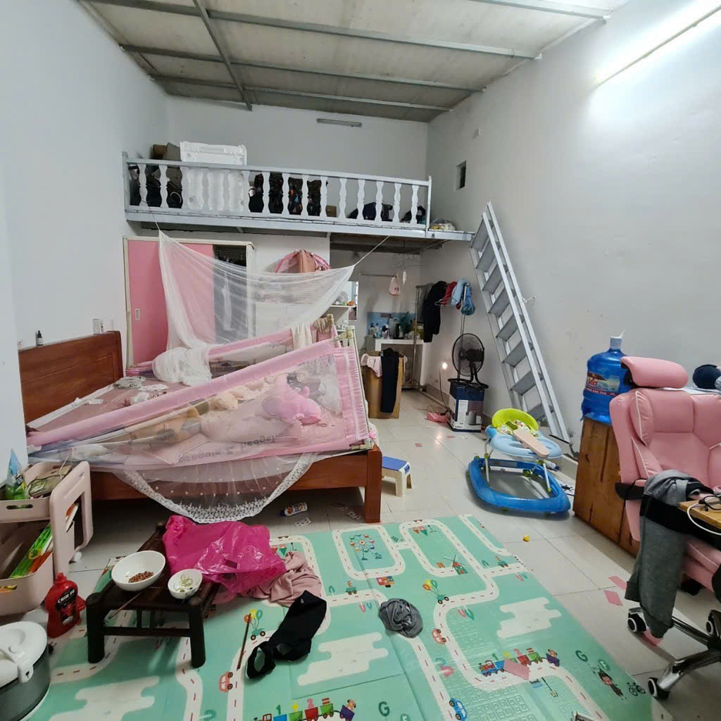 Bán GẤP nhà C4 Tây hồ 36m giá 4,15 tỷ