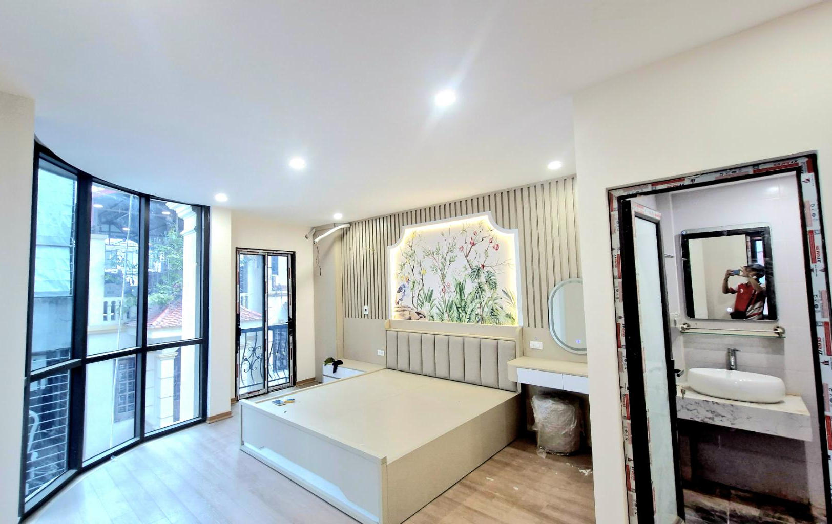 HỒ TÙNG MẬU – CẦU GIẤY - NHÀ 6 TẦNG, THANG MÁY - FULL NỘI THẤT ĐẲNG CẤP CHÂU ÂU - CHỈ VIỆC XÁCH VALI VỀ Ở.
