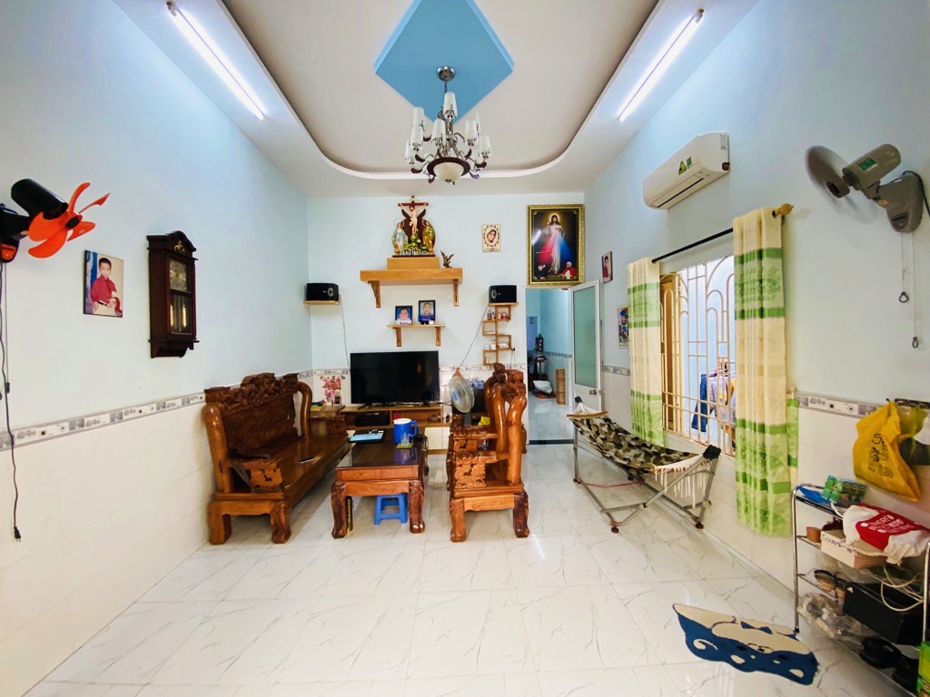 Bán nhà HXH thông thoáng ngay Tô Ngọc Vân, Tam Phú. DT 5x20m, vị trí đắc địa.Chỉ 8,2 Tỷ