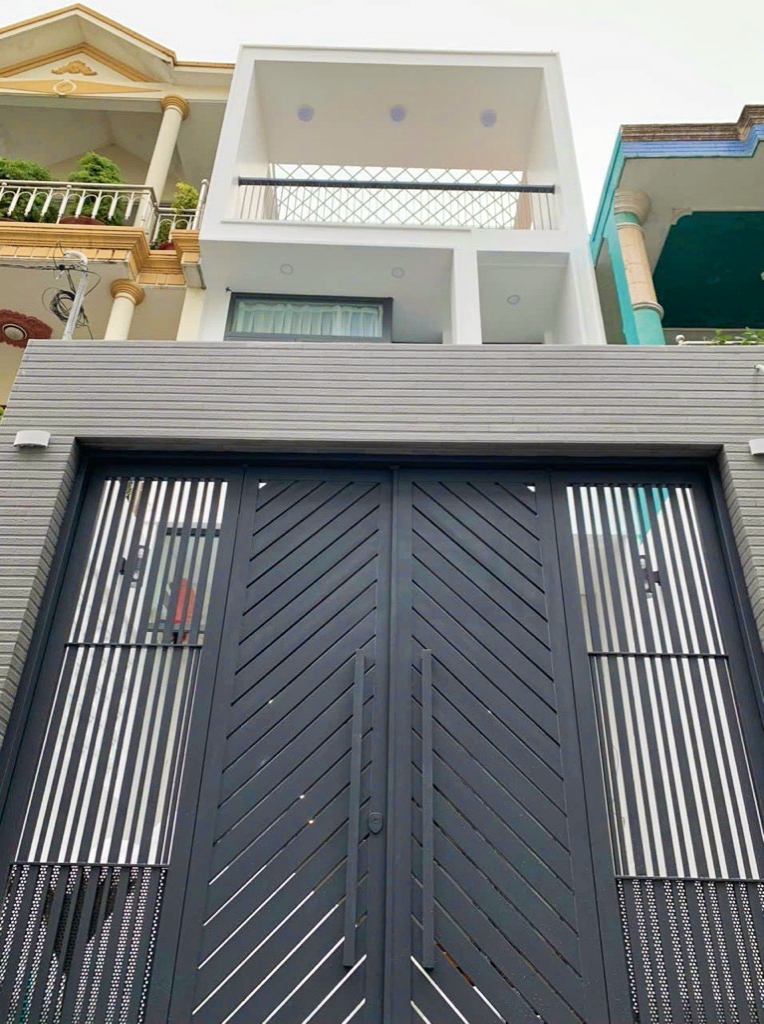 Bán nhà HXH Hoàng Diệu 2 - Linh Trung, 4PN, Sân Ô Tô - DT 4.5x19m.Nhỉnh 8 Tỷ