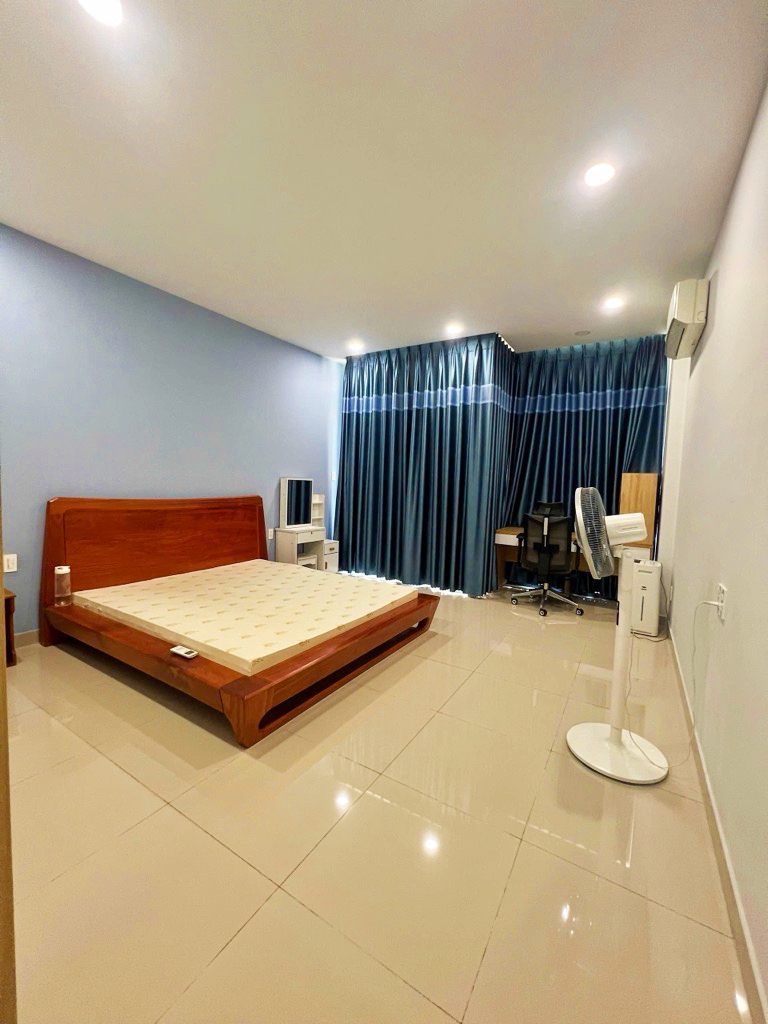 Bán nhà HXH Hoàng Diệu 2 - Linh Trung, 4PN, Sân Ô Tô - DT 4.5x19m.Nhỉnh 8 Tỷ