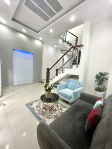 Ngôi Nhà Độc Đáo 50m2 - Đỗ Xuân Hợp - Vì Sao Ai Cũng Muốn Sở Hữu?