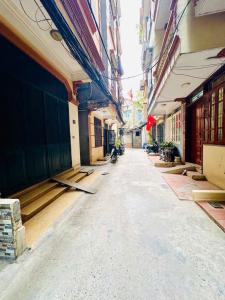 Bán Nhà Mặt Ngõ Chùa Bộc Đống Đa , Phân Lô , Kinh Doanh , Dòng Tiền Ổn Định