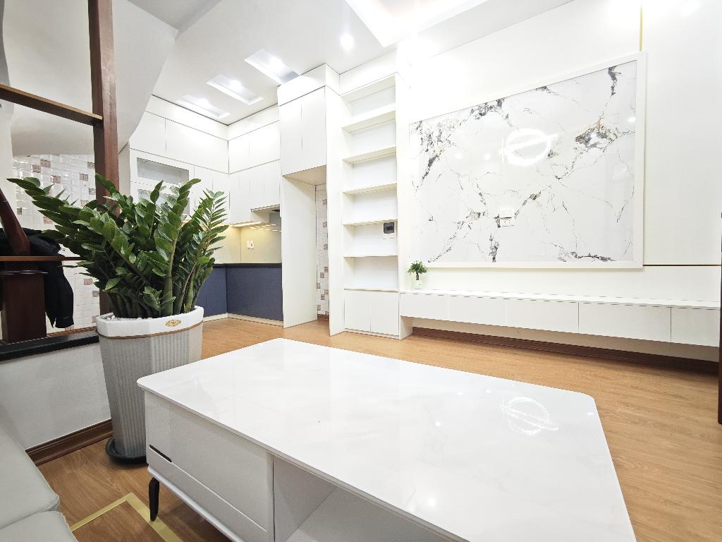 Mỹ Đình  Nhà 30m²  5 tầng  gần ô tô  ở luôn 7,15 tỷ tiện ích ngập tràn