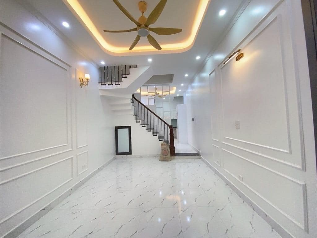 Nhà đẹp 2 mặt ngõ tại Khương Trung 41m2 giá chỉ 6,2 tỷ