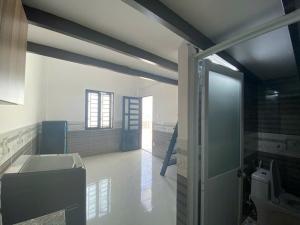 Bán nhà Cách Mạng Tháng 8 quận 10 (4x8m) 4 tầng giá chỉ 4 tỷ